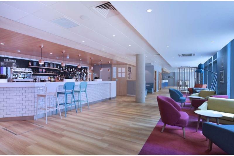 Travelodge London City 外观 照片